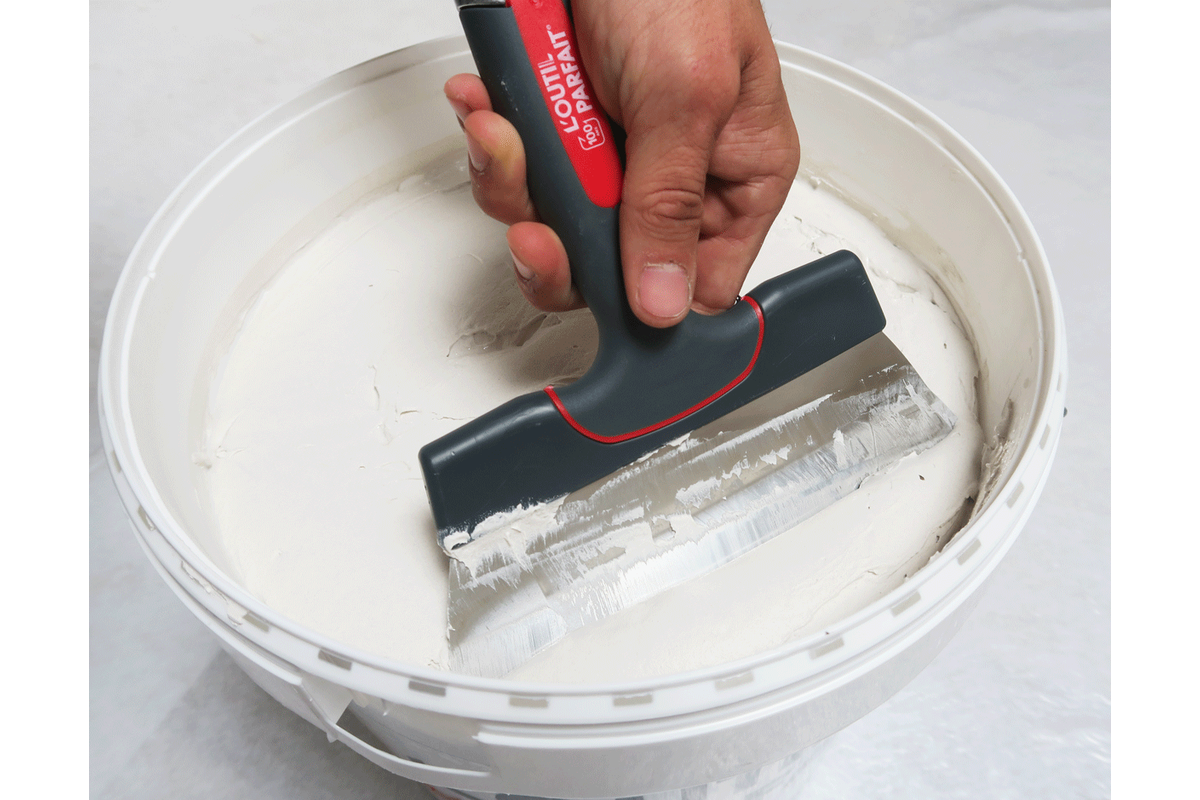 Bucket scoop