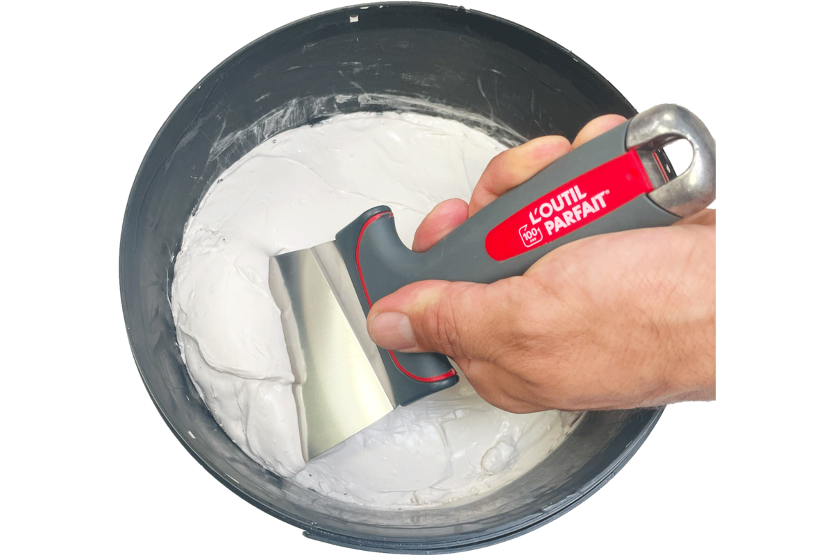 Bucket scoop